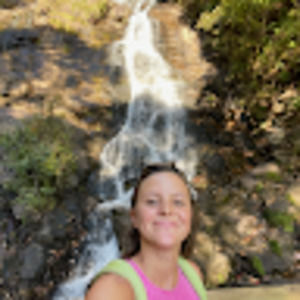 Meet your Posher, Ashley rose